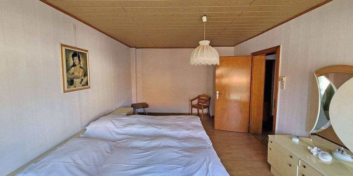 Einfamilienhaus Alsfeld Lingelbach - 7 Zimmer, 180 m&sup2;, 115.000&euro; | Angebot:26879839