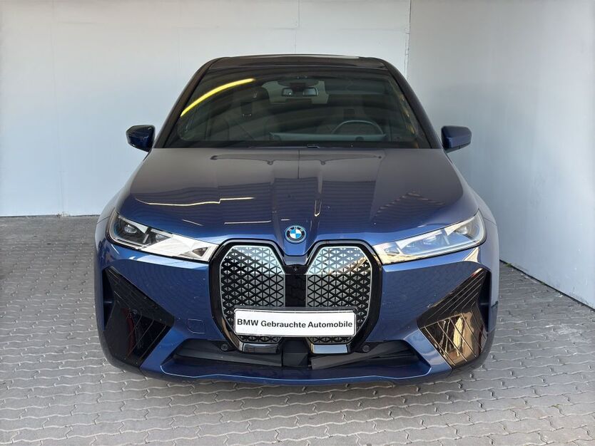 BMW iX 35.409 km 45.333 € Heilbronn 74076