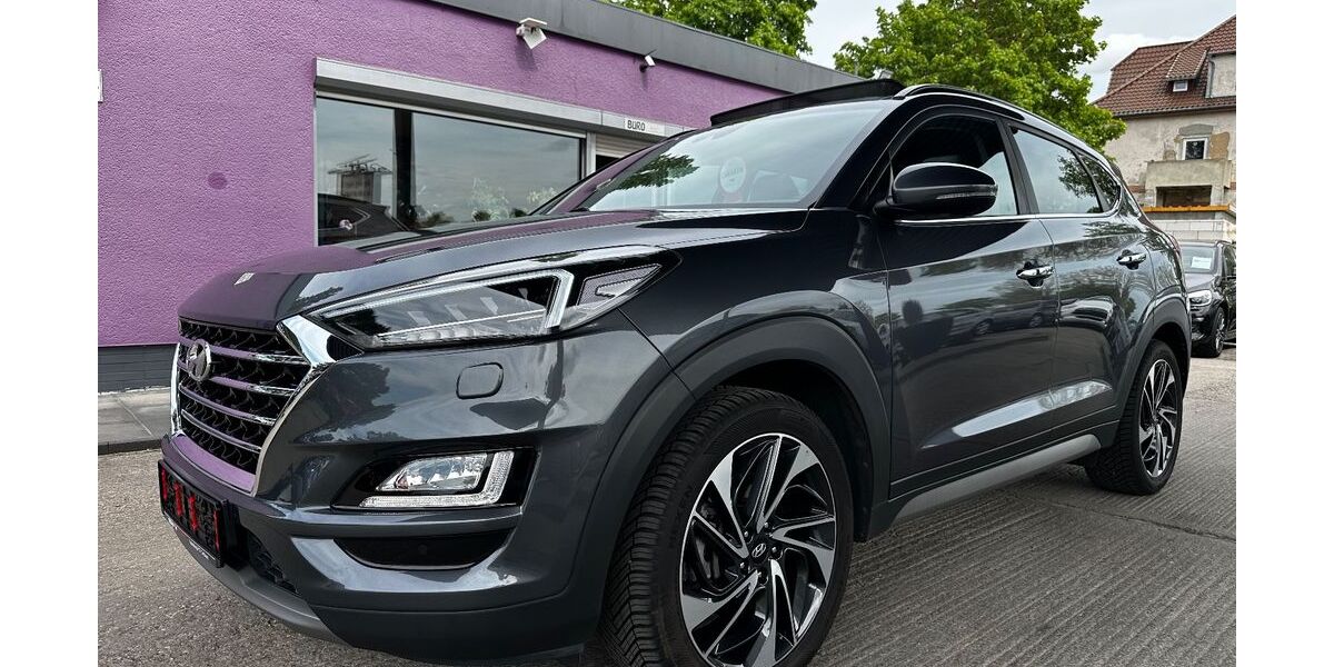 Hyundai TUCSON 105.480 km 20.880 &euro; Kabelsketal OT Gröbers 06184