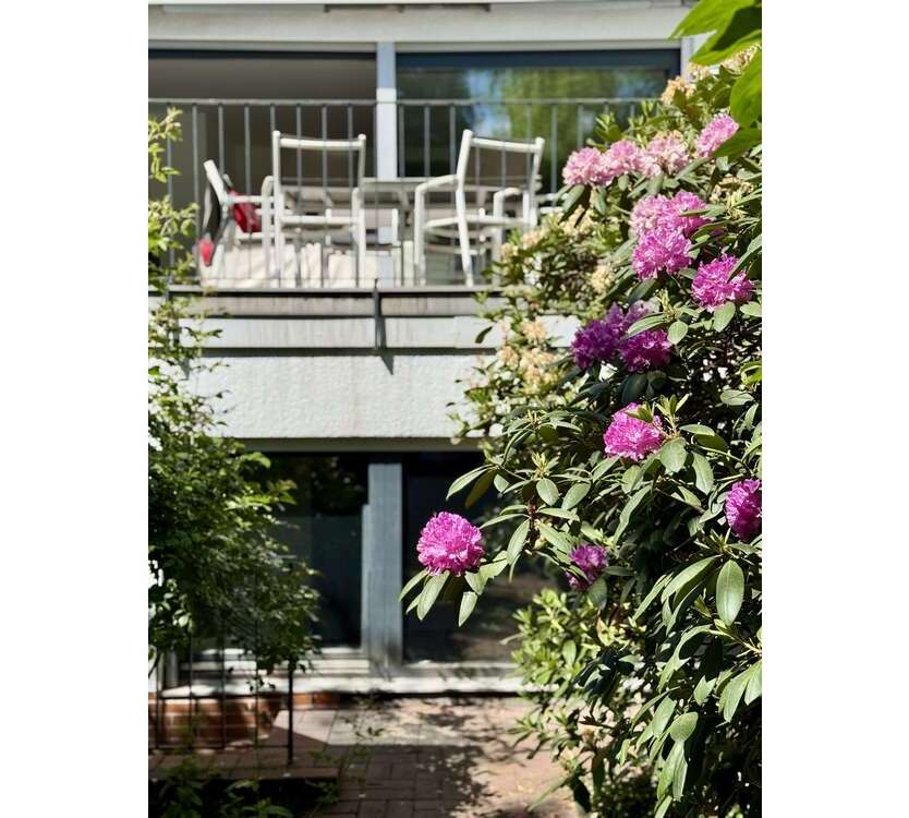 Haus zum Mieten in Bad Homburg 3.050 € 180 m²