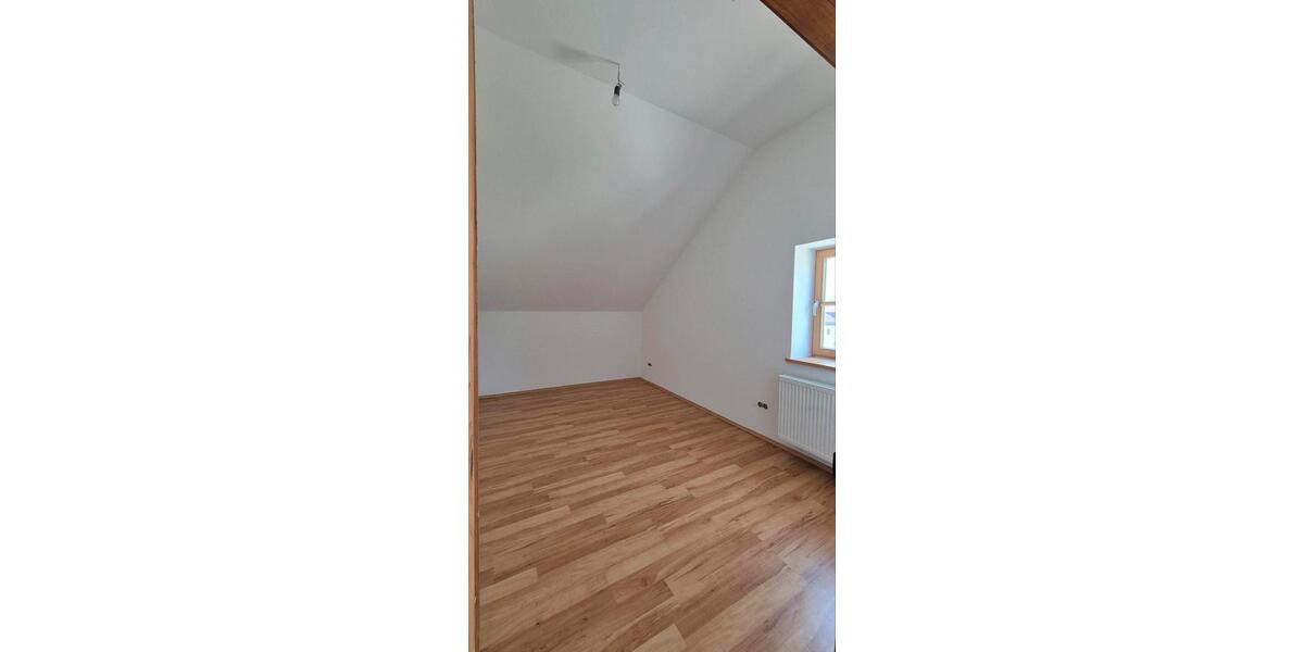 Bauernhaus, Landhaus Pähl - 8 Zimmer, 200 m&sup2;, 2.190&euro; | Angebot:26383332