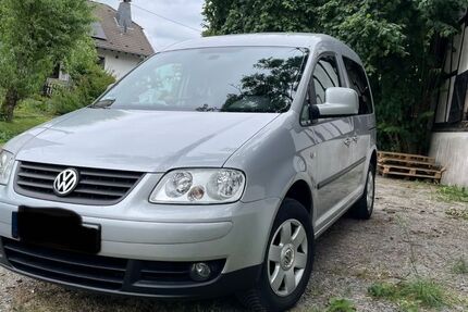 VW Caddy 203.500 km 5.999 &euro; Much 53804