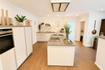 Ihr neues Familienglück: Wohnen mit Einliegerwohnung und grünem Gartenidyll - Einfamilienhaus Bad Bramstedt | Angebot:27085899