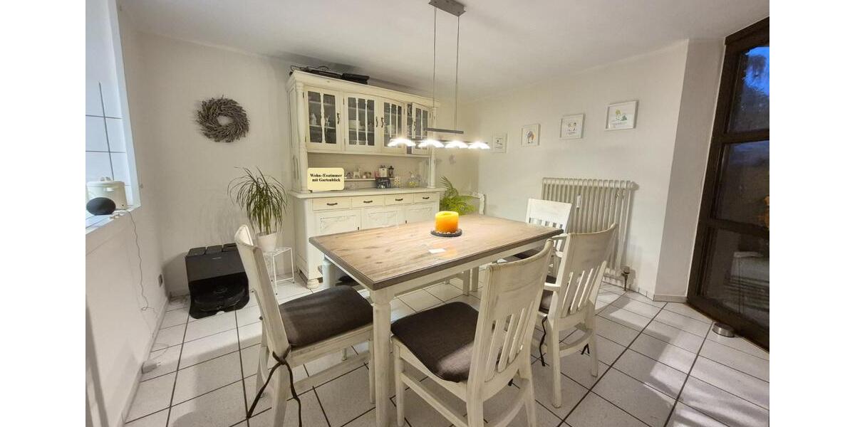 Raumwunder auf zwei Ebenen: Das 'Haus im Haus'-Gefühl mit Gartenparadies 4 zimmer