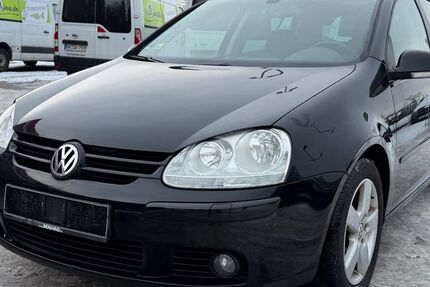 VW Golf 169.856 km 3.990 &euro; Göttingen 37081