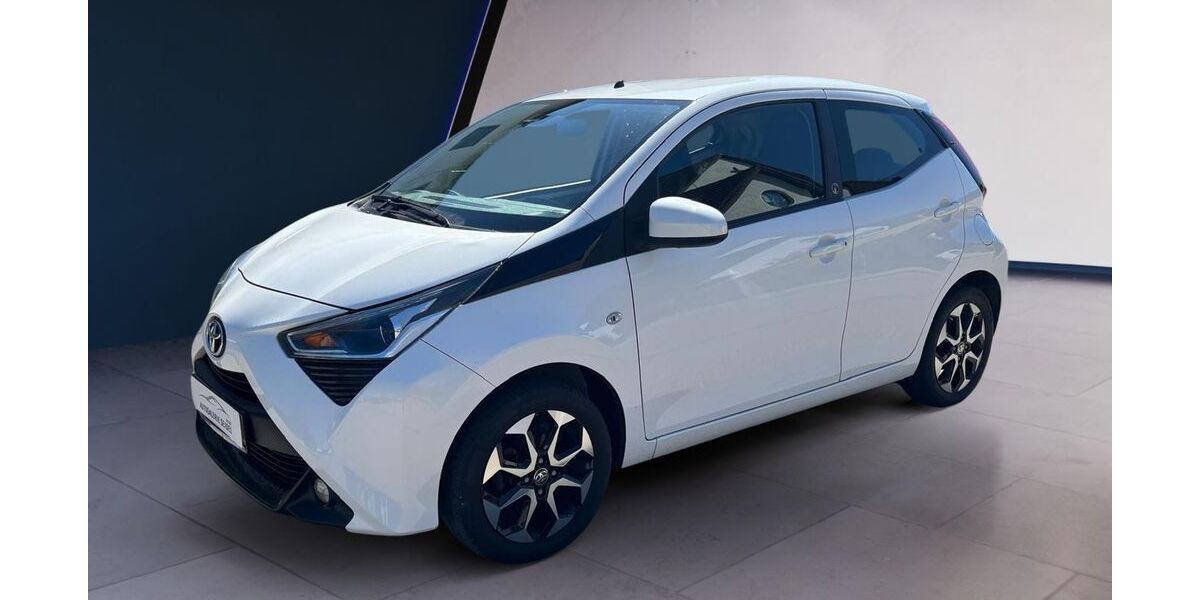 Toyota Aygo (X) 47.553 km 10.999 &euro; Töging 84513
