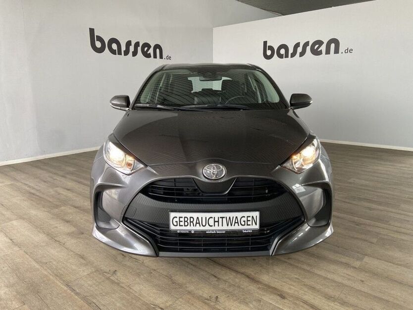 Yaris