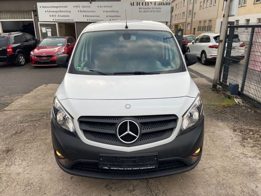Mercedes-Benz Citan 90.000 km 9.900 € Hanau 63450