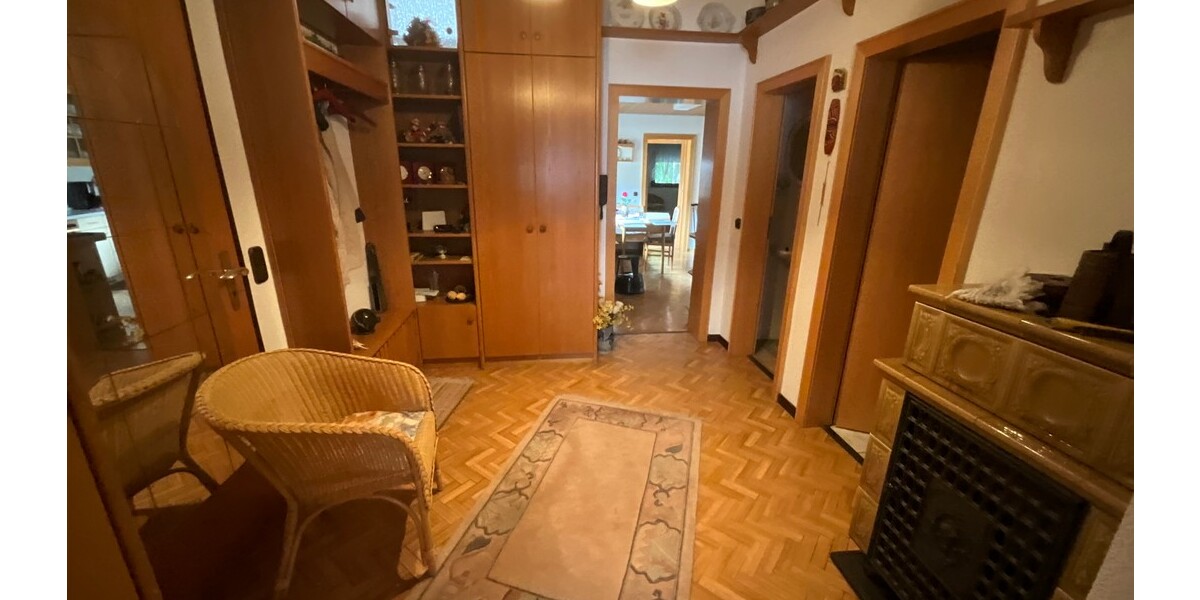 Wiesbaden-Breckenheim: Generationenhaus oder großes Familienrefugium! - Doppelhaushälfte Wiesbaden Bierstadt | Angebot:24584024