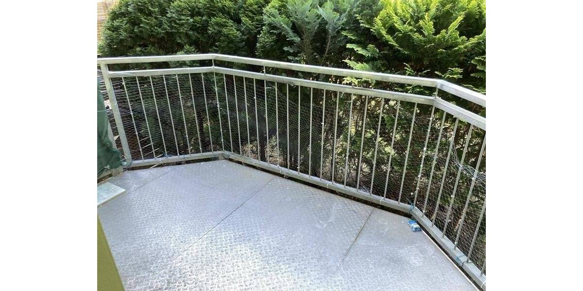 Etagenwohnung Zwickau Pölbitz - 2 Zimmer, 52 m&sup2;, 50.000&euro; | Angebot:25802832