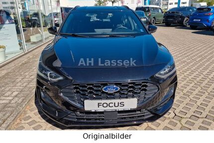 Ford Focus 4.500 km 24.399 &euro; Krefeld 47809