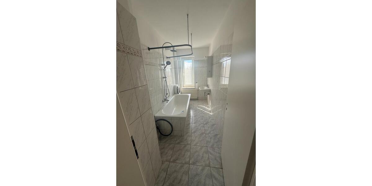 Dachgeschoßwohnung Röbel/Müritz Müritz - 3 Zimmer, 73 m&sup2;, 693&euro; | Angebot:26040051