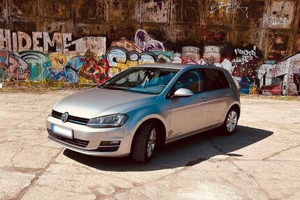 VW Golf 102.941 km 11.500 &euro; Brandis 04821