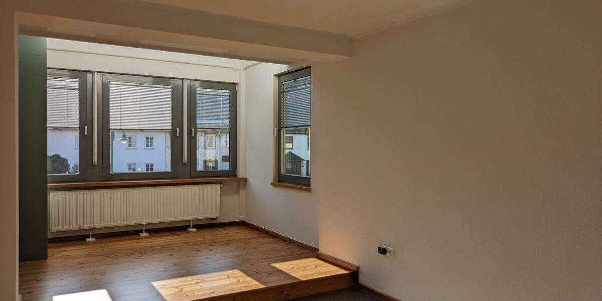 Etagenwohnung Irsch - 5 Zimmer, 170 m&sup2;, 299.000&euro; | Angebot:26607103
