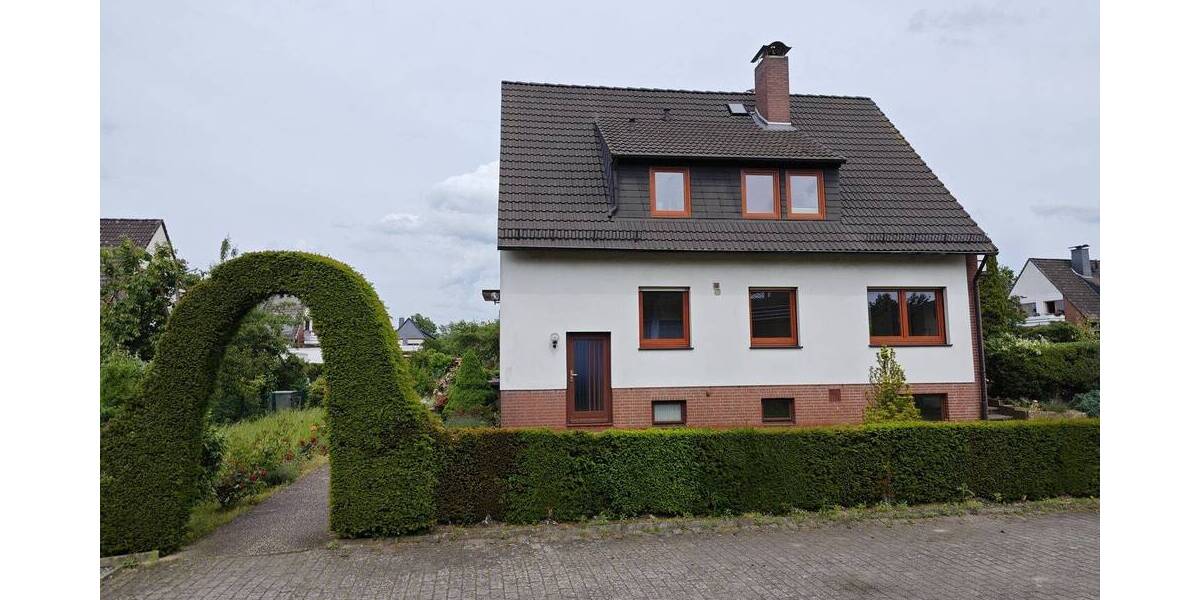 Mehrfamilienhaus, Wohnhaus Bremen Burg-Grambke - 6 Zimmer, 143 m&sup2;, 376.000&euro; | Angebot:26820353