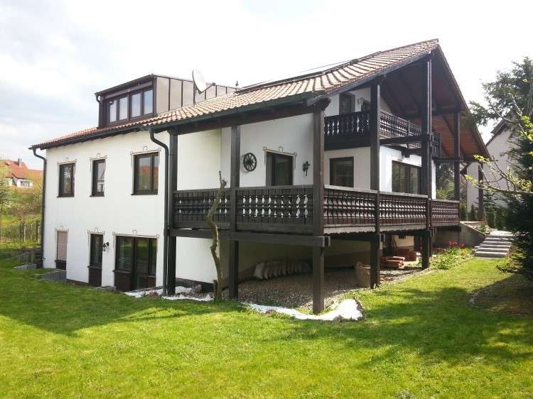 Einfamilienhaus Uttenreuth - 6 Zimmer, 316 m&sup2;, 2.950&euro; | Angebot:26382722