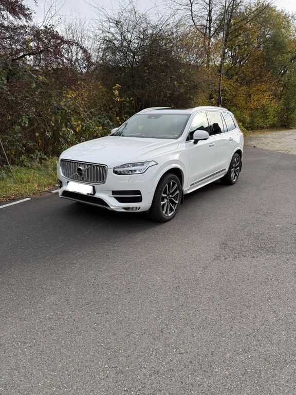 Volvo XC90 143.000 km 32.000 € Wuppertal 42277
