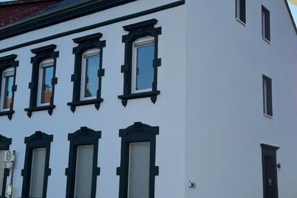 Schönes Kernsaniertes Mehrfamilienhaus Kapitalanlage. 6 zimmer