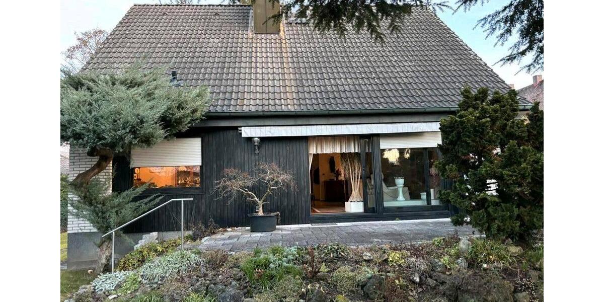 Einfamilienhaus Oberasbach - 4 Zimmer, 154 m&sup2;, 695.000&euro; | Angebot:26255997