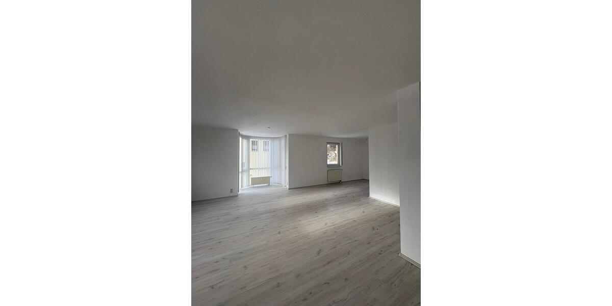 Viel Platz zum Wohlfühlen: 3,5 Raum Wohnung mit Balkon und Garten 3.5 zimmer