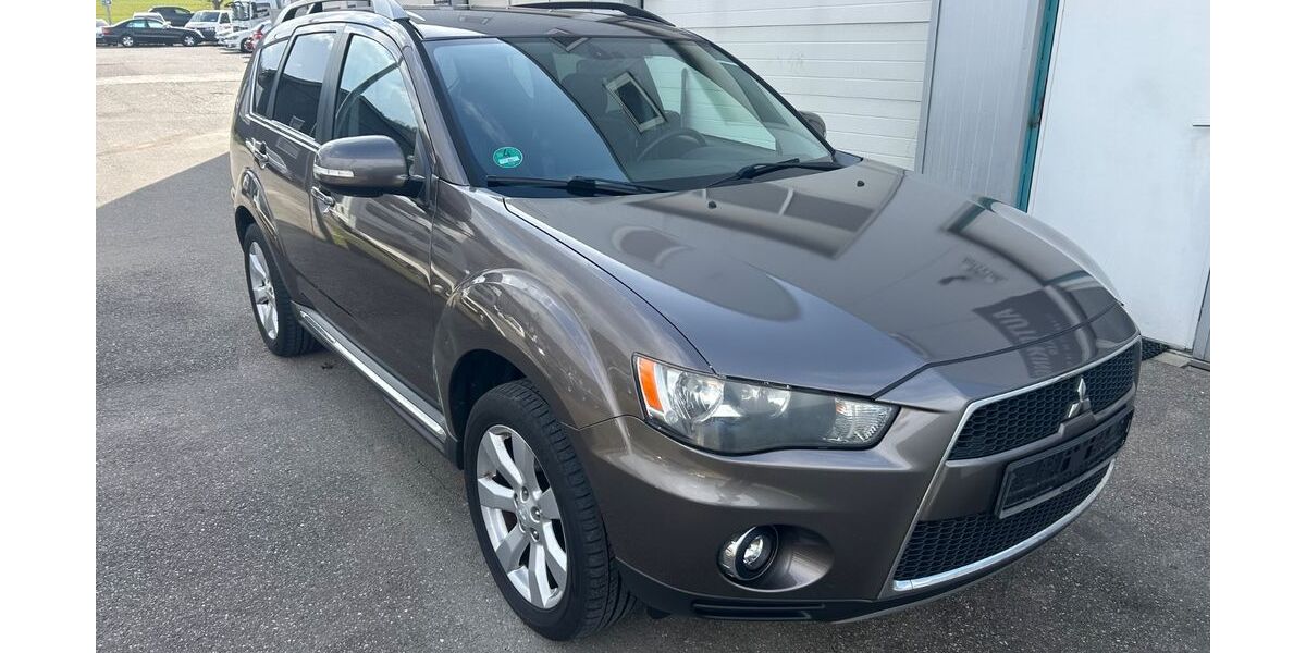 Mitsubishi Outlander 235.000 km 4.000 &euro; Aalen-Essingen 73457