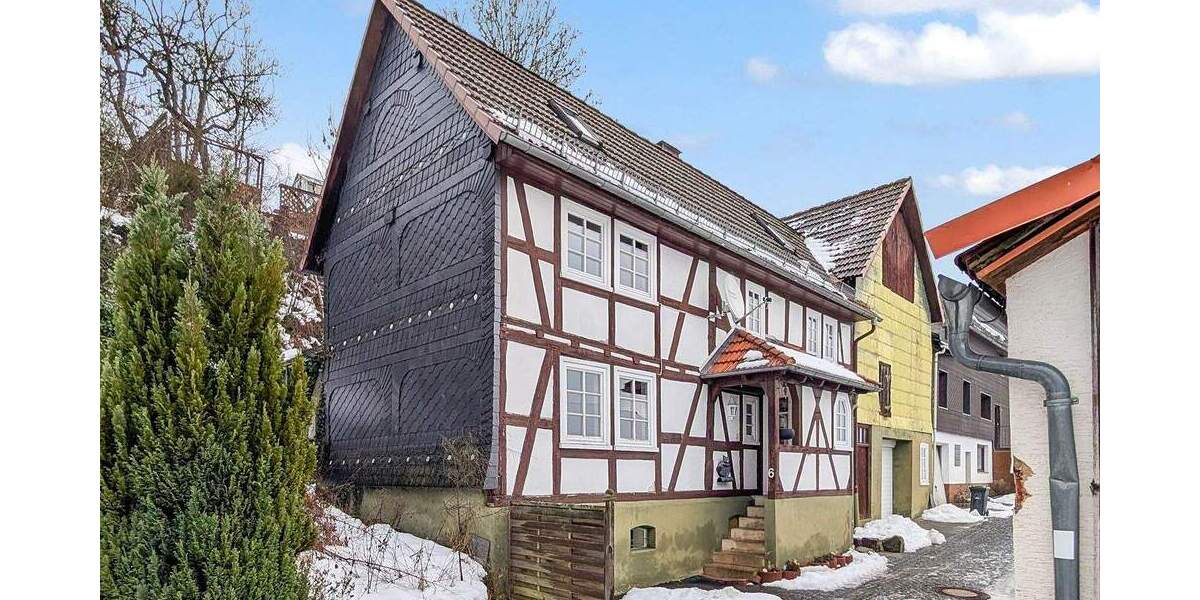 Einfamilienhaus Biedenkopf Dexbach - 5 Zimmer, 137 m&sup2;, 110.000&euro; | Angebot:24656076