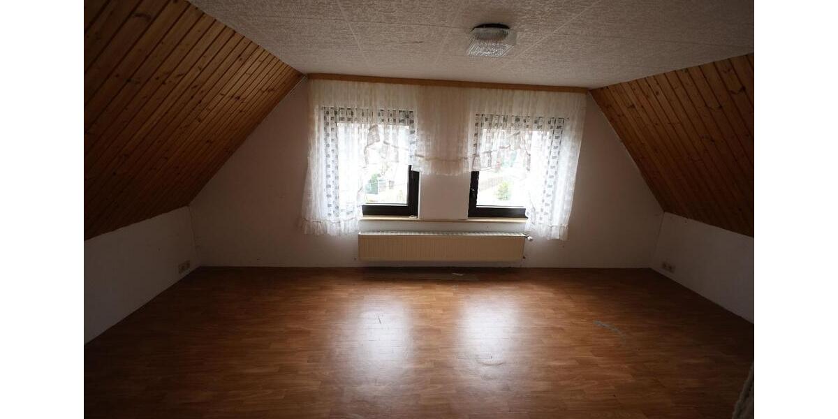 Doppelhaushälfte Zella-Mehlis Mehlis - 5 Zimmer, 106 m&sup2;, 128.000&euro; | Angebot:26585623