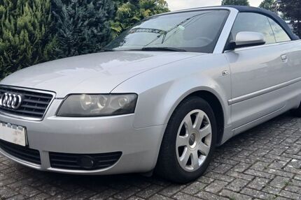 Audi A4 228.400 km 2.490 &euro; Oldenburg 26121