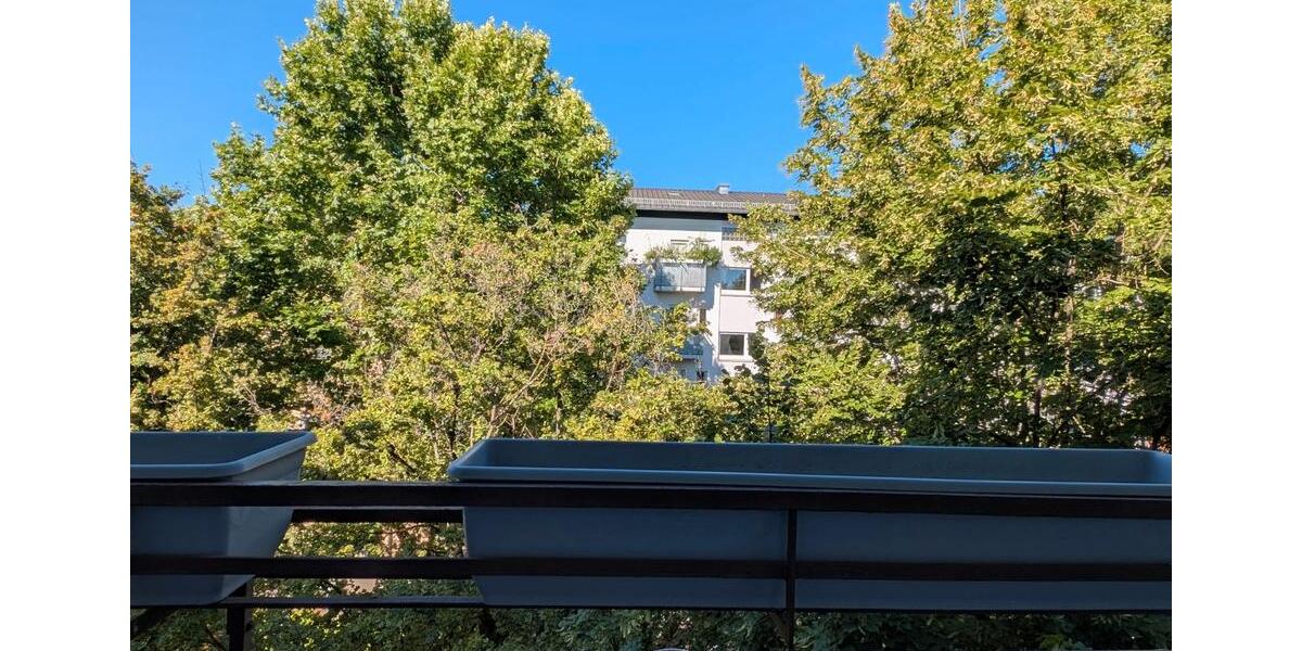 Dachgeschoßwohnung Stuttgart Stuttgart-West - 2 Zimmer, 55 m&sup2;, 290.000&euro; | Angebot:27046351