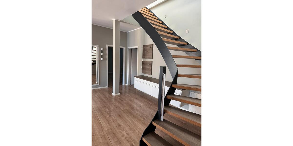 Einfamilienhaus Quakenbrück - 3 Zimmer, 160 m&sup2;, 1.600&euro; | Angebot:24691662