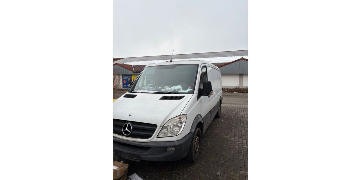 Mercedes-Benz Sprinter 210.000 km 8.000 &euro; Bad Arolsen 34454