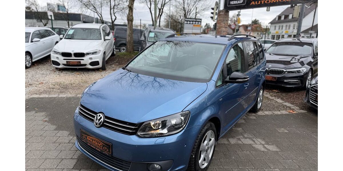 VW Touran 117.700 km 10.950 &euro; München 81243