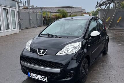 Peugeot 107 132.000 km 2.750 &euro; Hösbach 63768