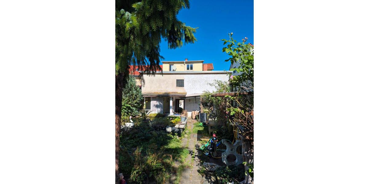 Reihenhaus Waltershausen - 6 Zimmer, 160 m&sup2;, 79.000&euro; | Angebot:23174286