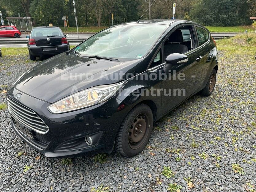 Ford Fiesta 160.700 km 2.690 € Kirchen 57548