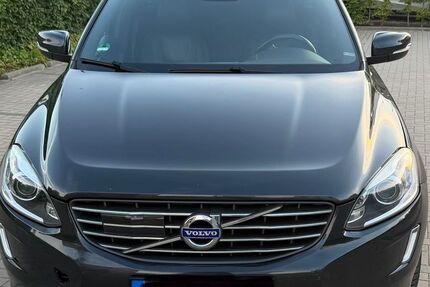 Volvo XC60 151.000 km 15.500 &euro; Neuss 41472