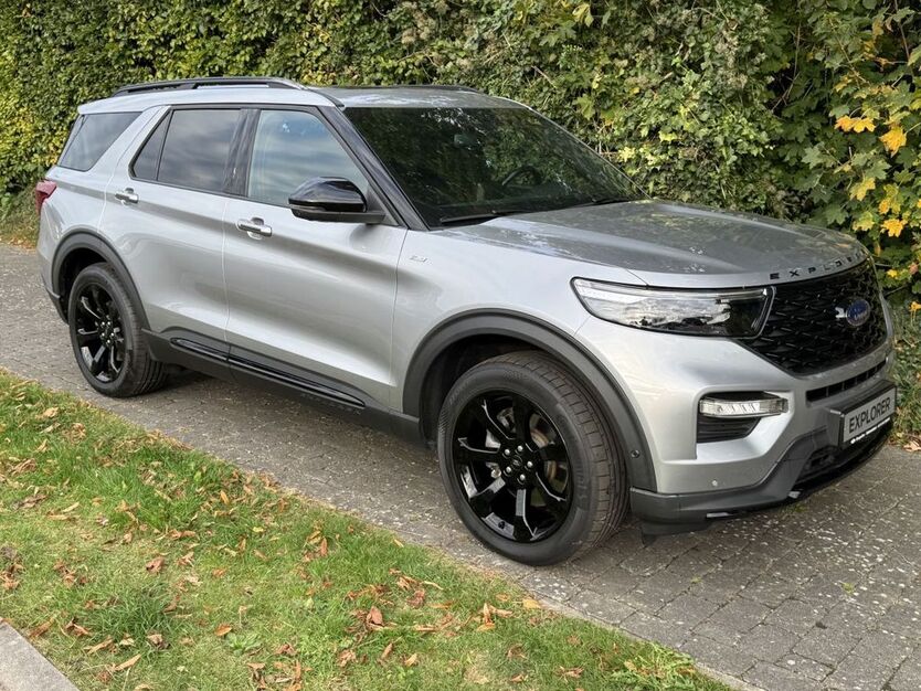 Ford Explorer 61.400 km 45.950 € Düdenbüttel 21709