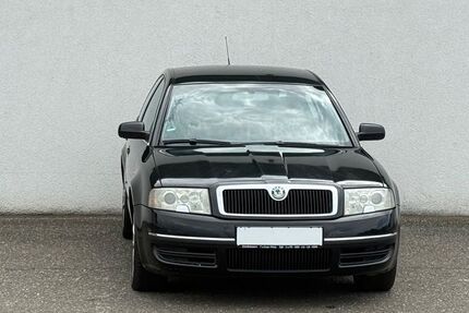 Skoda Superb 120.000 km 4.499 &euro; Kandel 76870