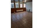 Helles Appartment, ca. 43m², große Fensterfront, 1.OG