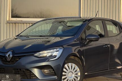 Renault Clio 132.806 km 8.990 &euro; Flensburg 24941