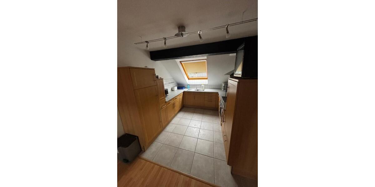 Dachgeschoßwohnung Bremen Blumenthal - 3 Zimmer, 105 m&sup2;, 850&euro; | Angebot:25452270