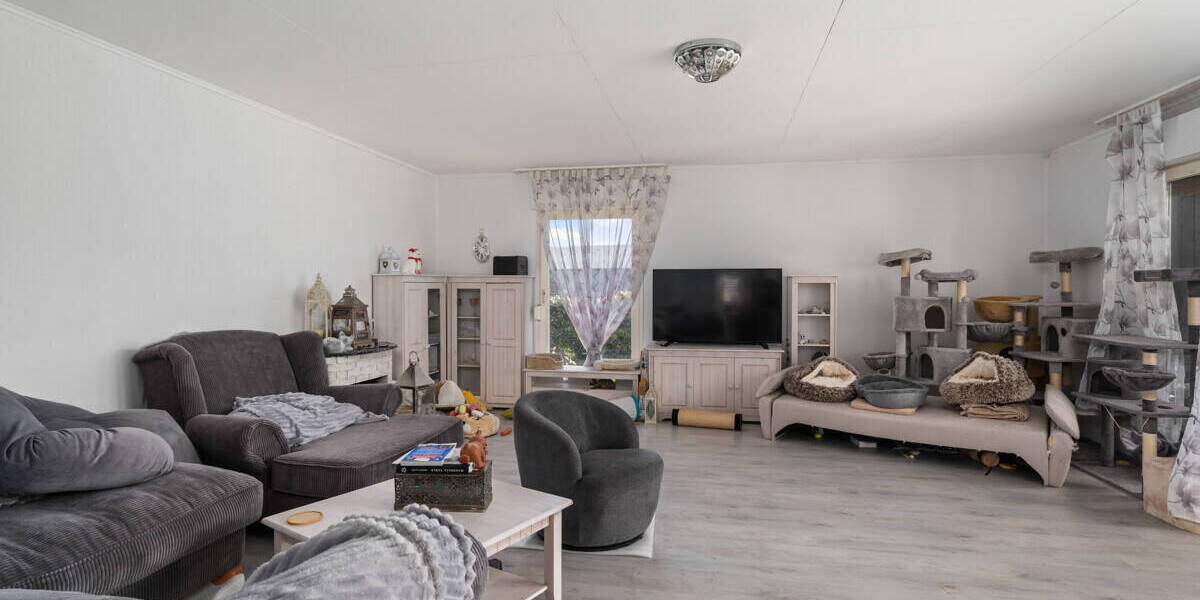 Mehrfamilienhaus, Wohnhaus Schwarme - 4 Zimmer, 188 m&sup2;, 225.000&euro; | Angebot:26515155