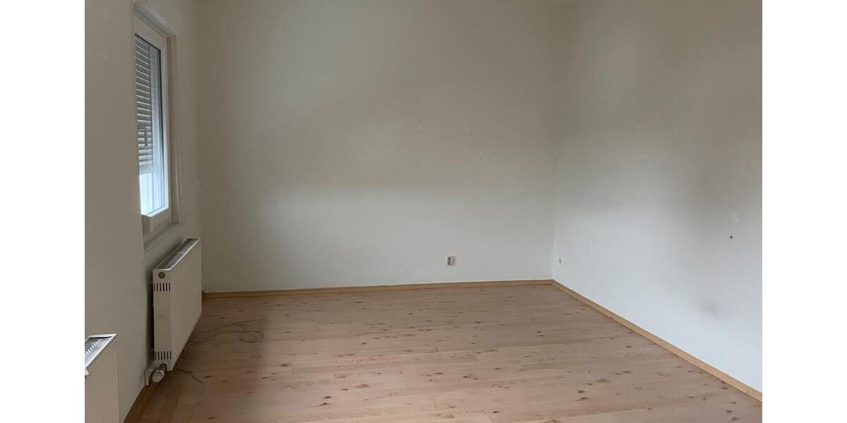Etagenwohnung Schwäbisch Gmünd - 3 Zimmer, 91 m&sup2;, 770&euro; | Angebot:26613955