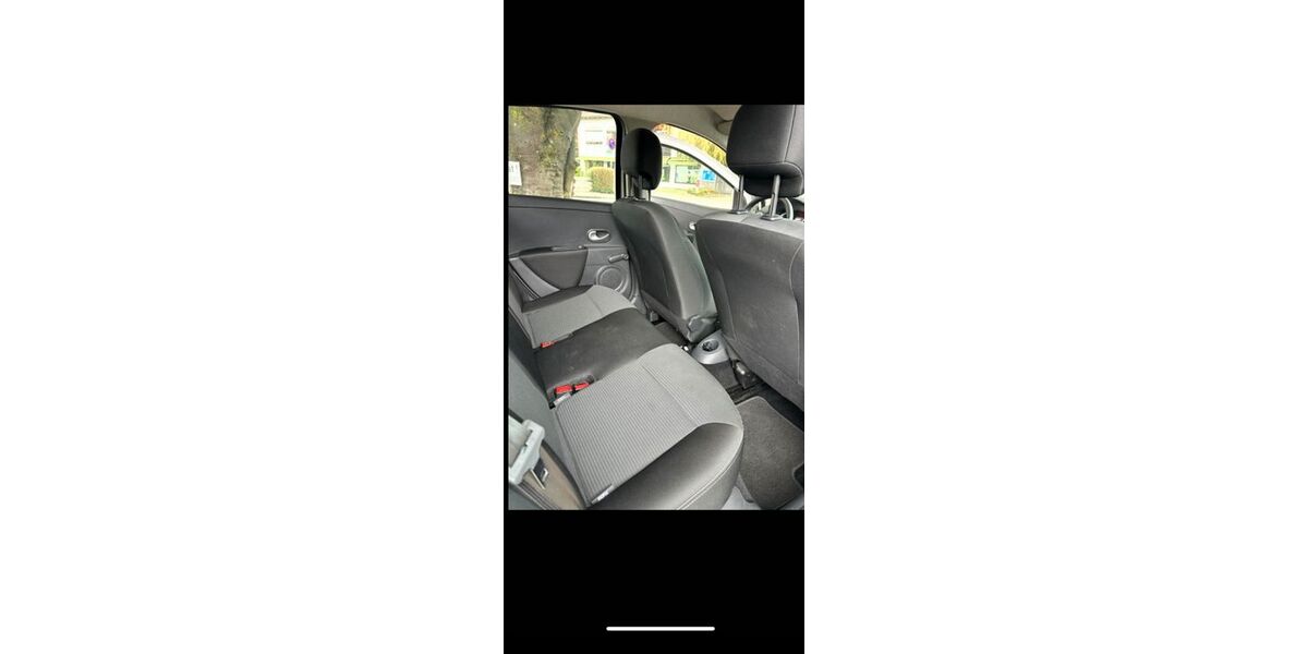 Renault Clio 80.000 km 3.950 &euro; Bad Tölz 83646