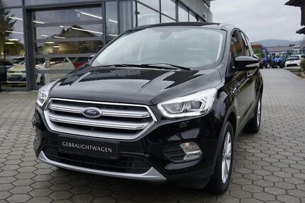 Ford Kuga 148.000 km 12.950 &euro; Cham 93413