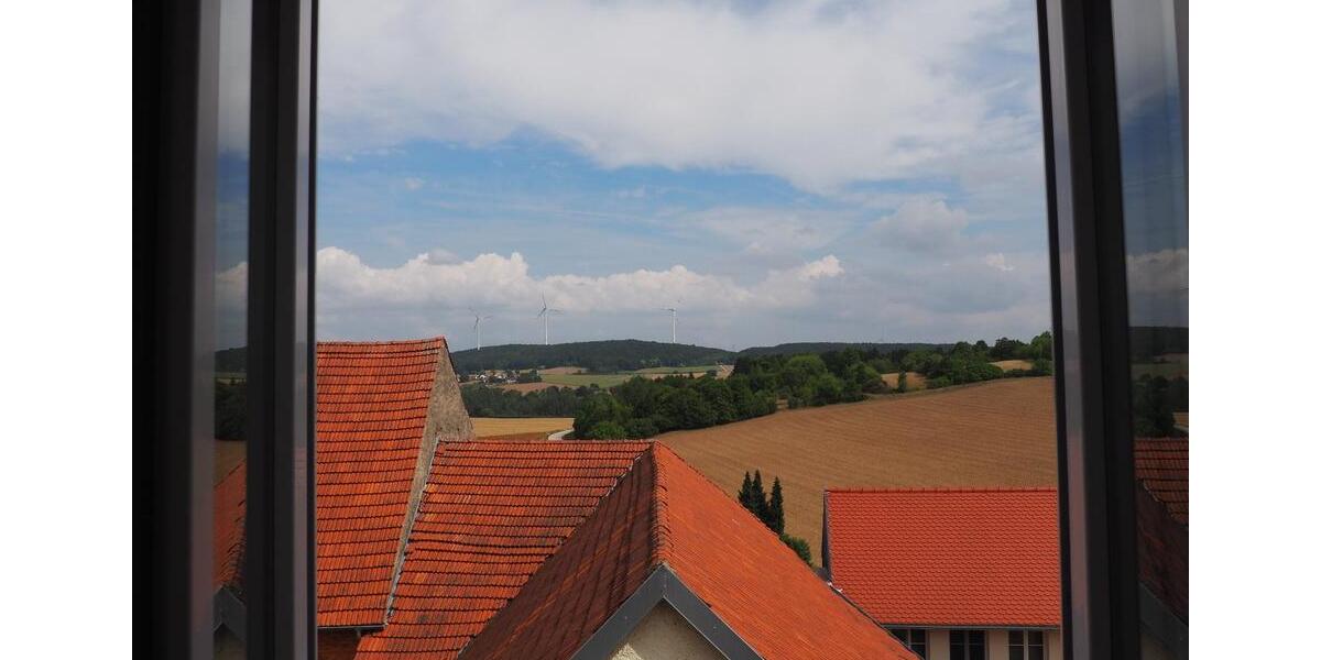Helle, moderne Dachgeschosswohnung in Lupburg 2 zimmer