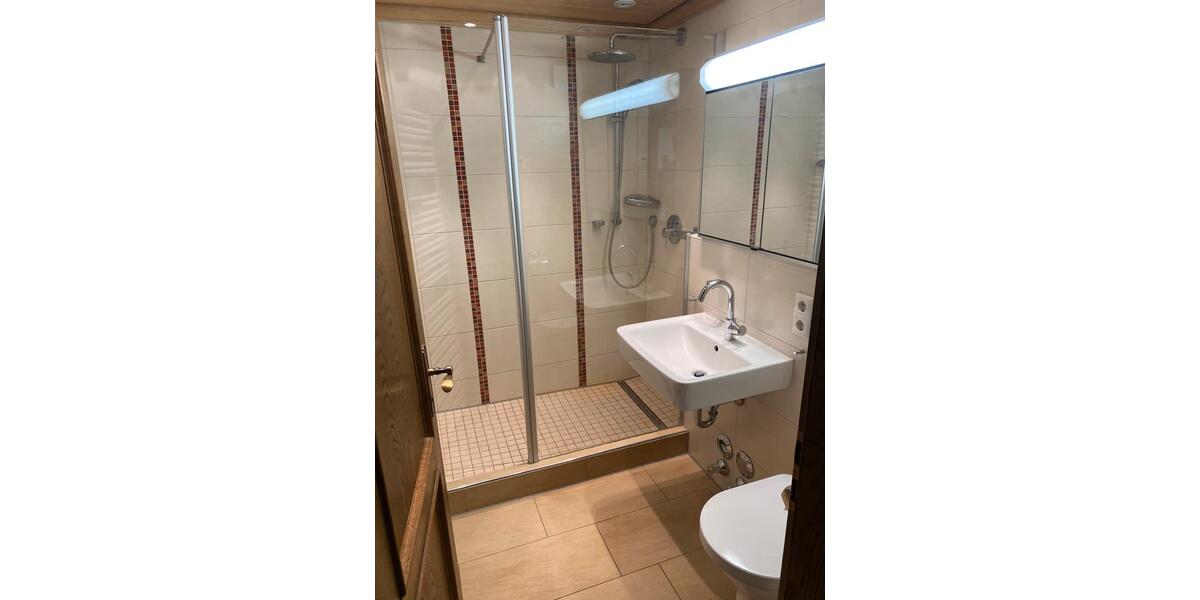 Dachgeschoßwohnung Füssen - 2.5 Zimmer, 64 m&sup2;, 279.000&euro; | Angebot:27113699