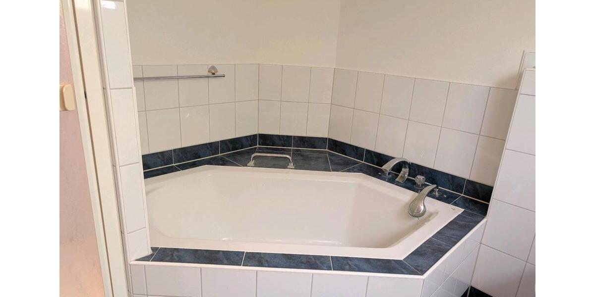 Einfamilienhaus Rendsburg - 4 Zimmer, 145 m&sup2;, 320.000&euro; | Angebot:26815530