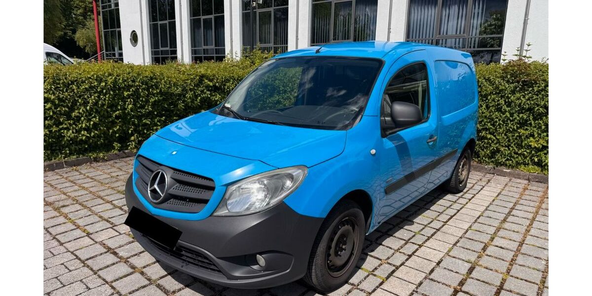 Mercedes-Benz Citan 680.000 km 3.800 &euro; München 81379