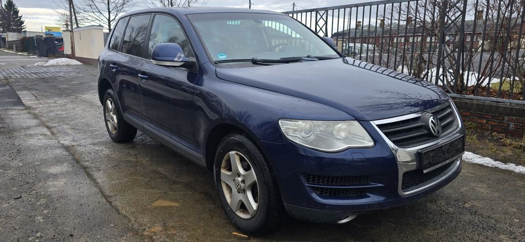 VW Touareg 320.000 km 2.990 &euro; Leipzig - Ost 04328